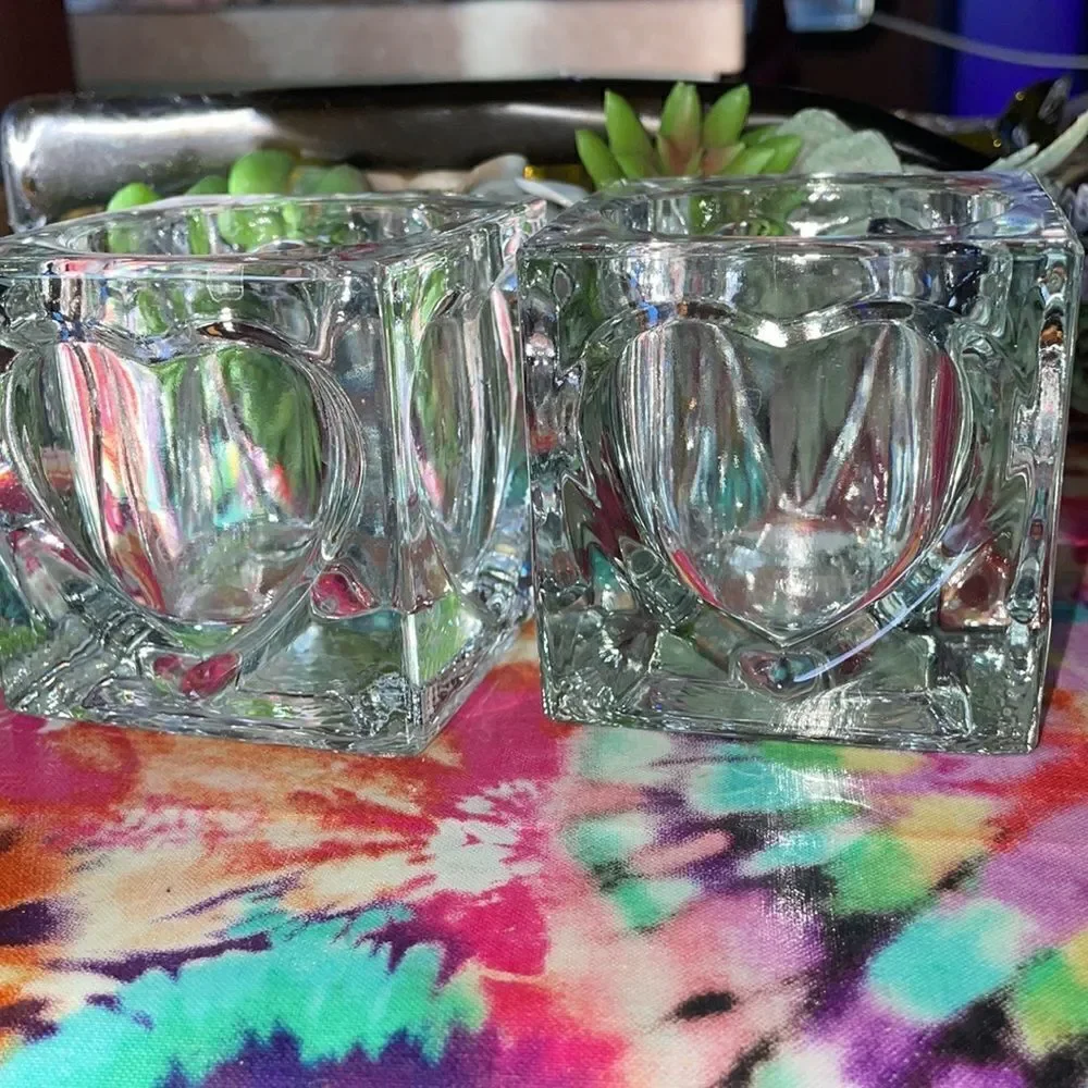 N/A light glass